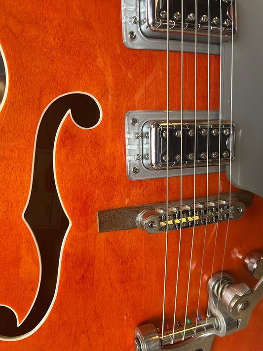 Refurbished Gretsch G5420T Electromatic Classic Hollowbody SC Bigsby Orange Stain Semi-Acoustic Guitar with FREE ORANGE GUITAR PEDAL worth £129